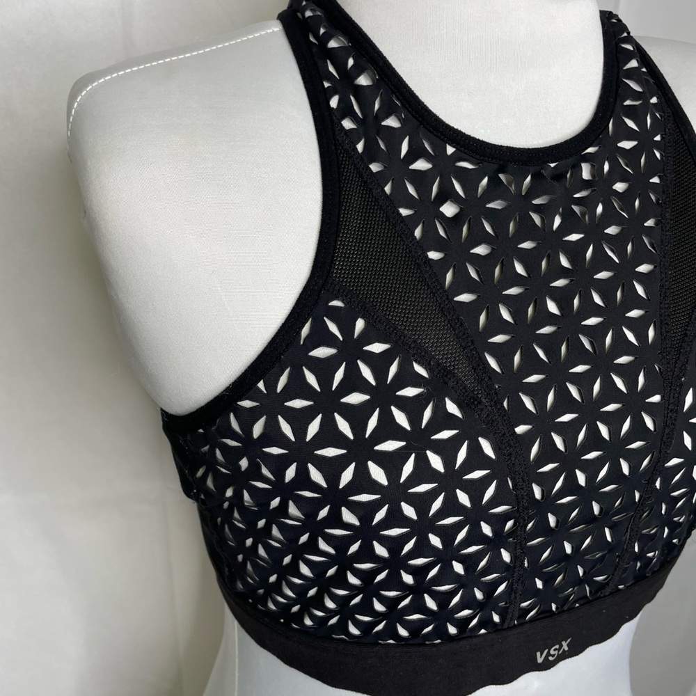 Victoria's Secret VSX Laser Cut Sports Bra | Size Large - Picture 3 of 7